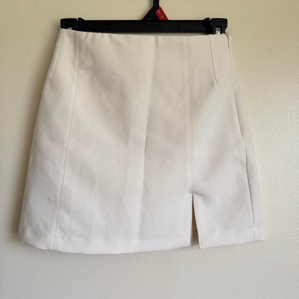 Zara Women's Ivory Mini Skirt